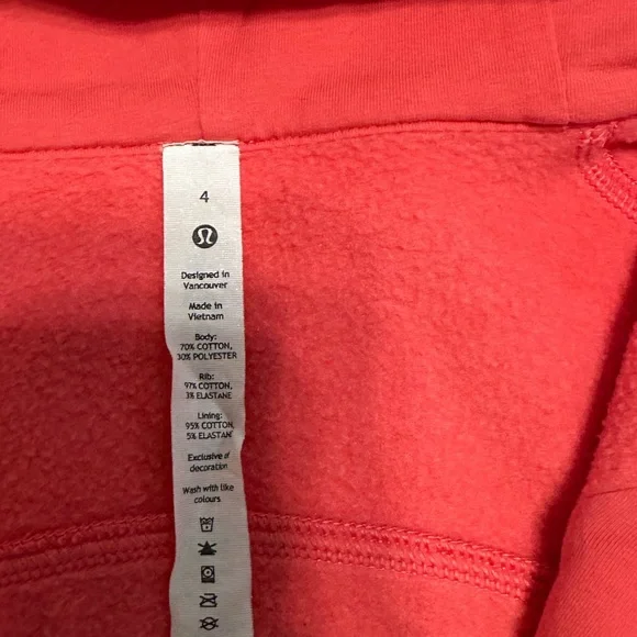Lululemon Scuba Full-Zip Cropped Hoodie- Lip Gloss size 4 - Picture 3 of 9